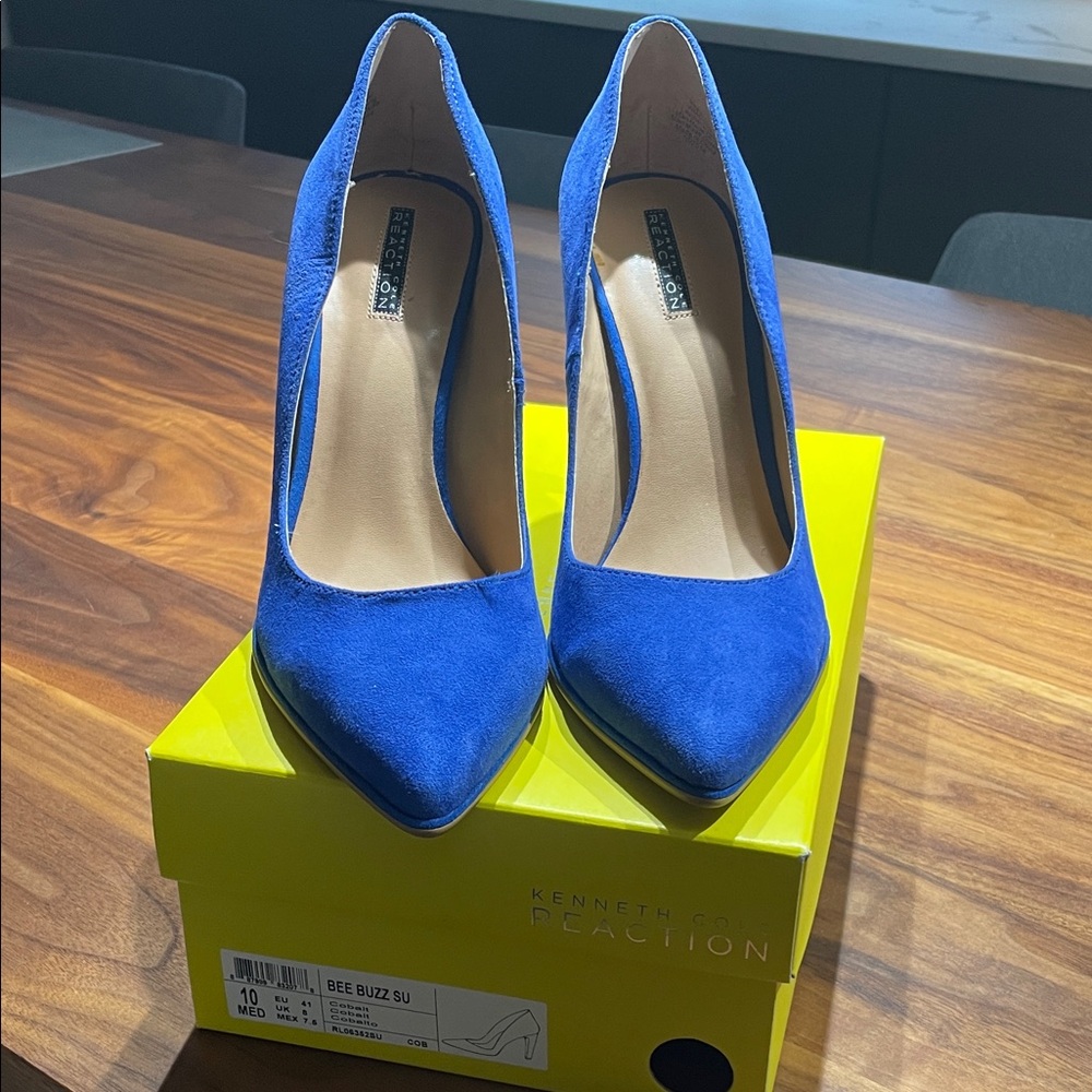 Kenneth Cole Reaction Royal Blue Pointed Toe Pumps
